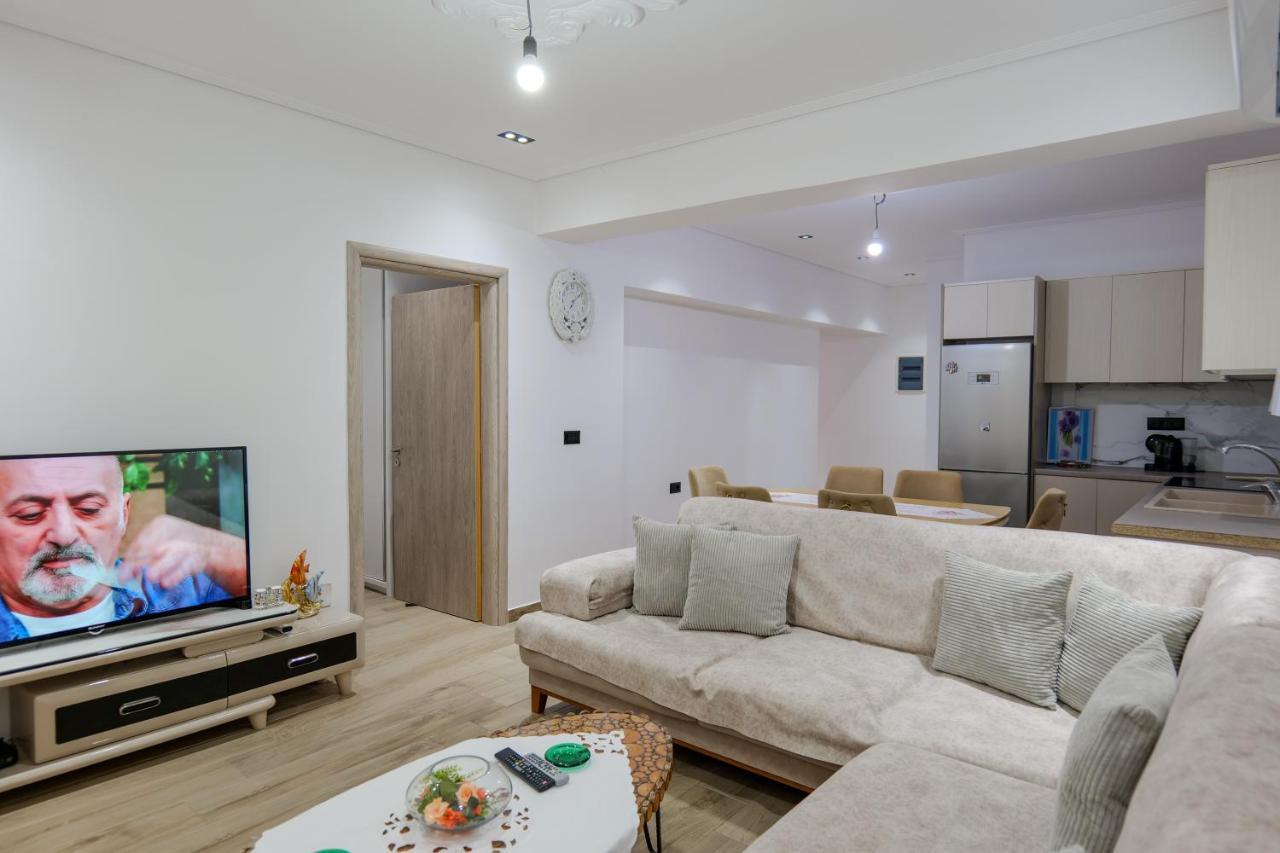 Ledjo Flats * Saranda
