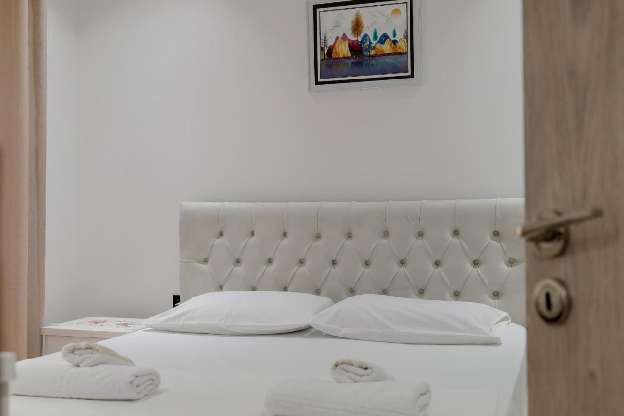 Ledjo Flats Appartement
